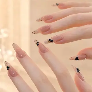 ネイル Blingg NailStudioのネイルデザイン