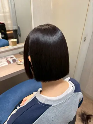 ミディアム ANDIAMO 栄 栞名のヘアスタイル