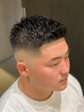 ショート パーマ メンズ unopulir 景山 凌のヘアスタイル