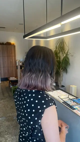 ショート カラー 坂下 かのんのヘアスタイル