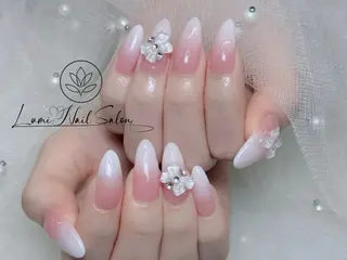 ネイル Lumi Shinokuboのネイルデザイン