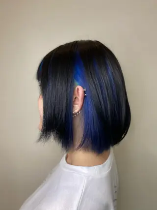 ショート ゆぴ☾/推しカラー /ハイトーンのヘアスタイル