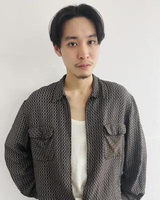 ミディアム メンズ メンズ専門ブリー チカラー⚡️リュウジのヘアスタイル