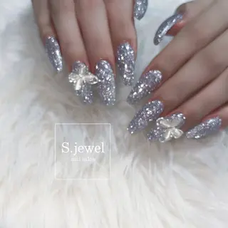 ネイル S. JEWELのネイルデザイン