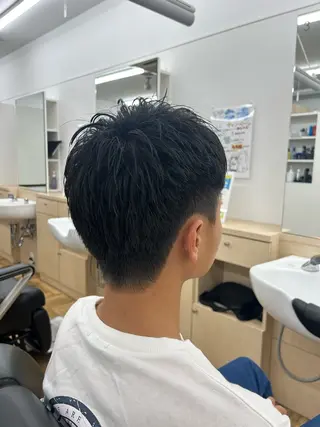 ミディアム メンズ トミオカ ⸌⍤⃝⸍のヘアスタイル