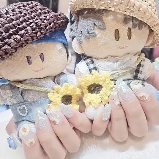 ネイル 手描きアート&推し活 🌟Wisteriaのネイルデザイン