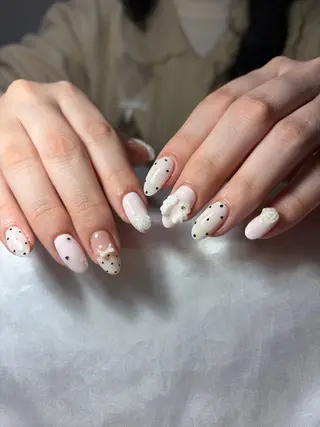 ネイル nailroom sb𓈒𓂂𓏸のネイルデザイン