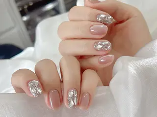 ネイル UMI ネイルサロン新宿🎀のネイルデザイン
