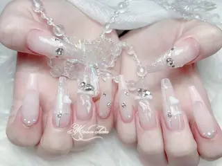 ネイル MochiMochi 🎀新宿／長さ出しのネイルデザイン