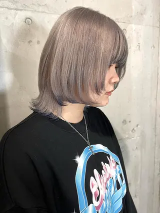ミディアム カラー ヘアアレンジ lani ブリーチ /ダブルカラーのヘアスタイル