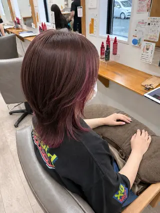 ミディアム ちほ/顔周りレイヤー /ベージュカラーのヘアスタイル