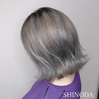 カラー 🦖店長🦖pino #しのだスペシャルのヘアスタイル
