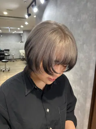 ショート カラー 🌐NATSUMI 🌐【寒色カラー】のヘアスタイル