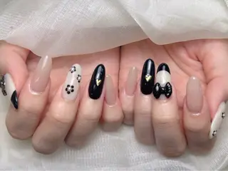 ネイル lucky nail 歌舞伎町のネイルデザイン