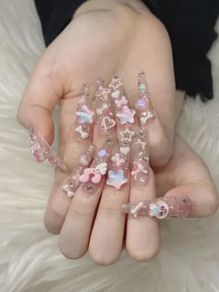 ネイル Lee Nailsのネイルデザイン