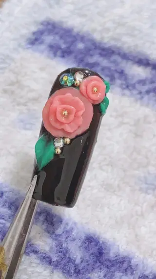 ネイル HandSnail 座間ネイルサロンのネイルデザイン