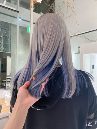 ロング カラー CHERIEブリーチ ダブルカラー 天神のヘアスタイル