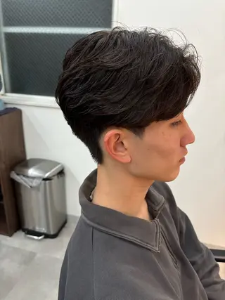 パーマ メンズ 船橋駅フェザーパーマ ニュアンスパーマ保立のヘアスタイル