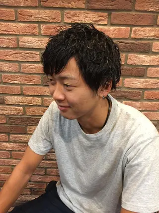 ミディアム パーマ 赤坂barber 古澤慶一郎【モテ髪】のヘアスタイル
