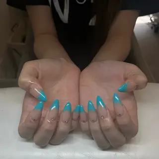 ネイル IROHA nail Ami🐊🎀のネイルデザイン