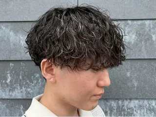 パーマ メンズ 内山 翔太のヘアスタイル