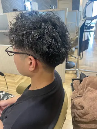 パーマ 中村 誠也のヘアスタイル