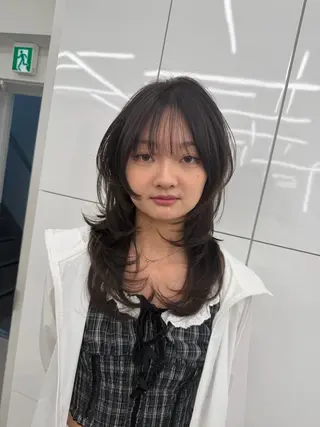 ロング カラー 顔まわりの神様✨ 透明感カラー藤嶋秀幸のヘアスタイル