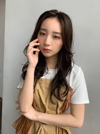 ロング カラー パーマ 須田 ゆかりのヘアスタイル