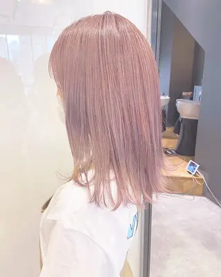 セミロング NANA/ハイトーン メンズパーマのヘアスタイル