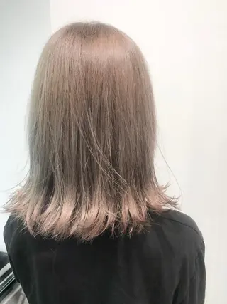 セミロング カラー パーマ ヘアアレンジ ネイル マツエク・マツパ 透明感カラー/ レイヤー　YUKAのヘアスタイル
