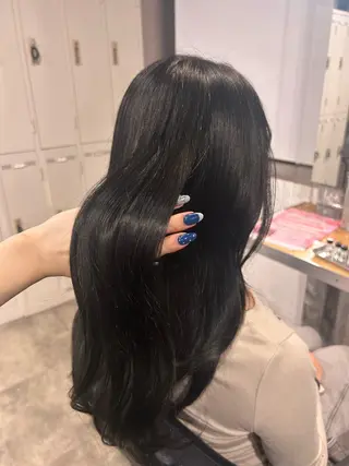 ロング カラー 寒色🦋韓国ヘア💙 ブリーチ/レイヤーのヘアスタイル