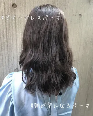 ミディアム カラー パーマ ヘアアレンジ 松田 亮葉のヘアスタイル