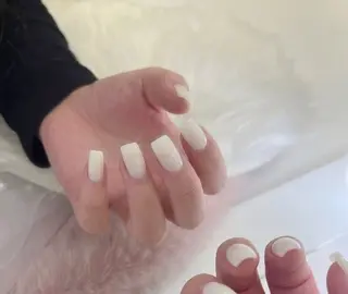 ネイル LAVISH sakiのネイルデザイン