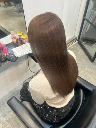 ロング カラー 小森田 果怜 カラー、縮毛矯正のヘアスタイル