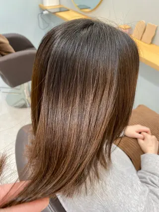 ミディアム a-o岡野 こやま しんぺいのヘアスタイル