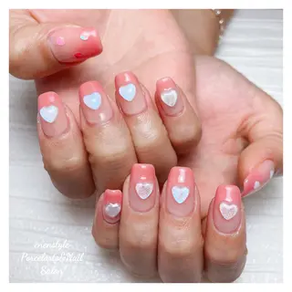 ミディアム ネイル 🐾enen style 🐾のネイルデザイン
