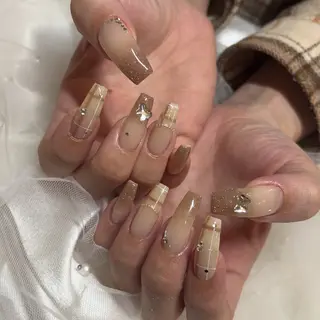 ネイル 𝚊𝚢𝚊𝚗𝚊 .のネイルデザイン