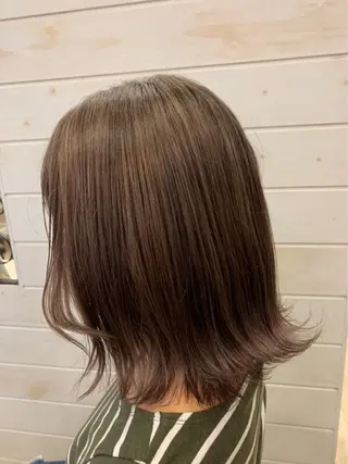 セミロング カラー 東恩納 誠のヘアスタイル