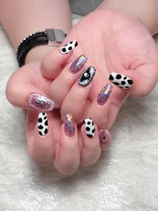 ネイル 💅ネイルハウス🏡 🎀TOMO🎀のネイルデザイン