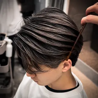 ミディアム カラー メンズ メンズパーマ🔵 ブリーチ✨原田慎也のヘアスタイル