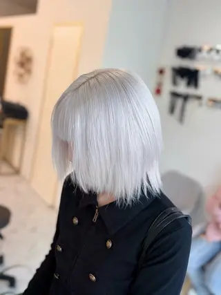 ミディアム ))カラー特化(( 渡邉 怜のヘアスタイル