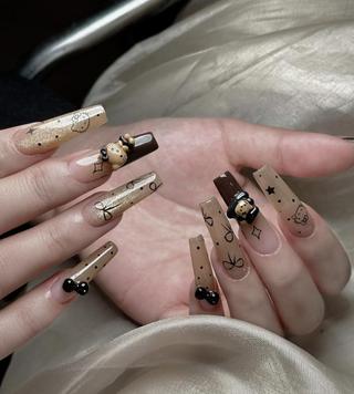 ネイル エリ🫧 nail池袋東口のネイルデザイン