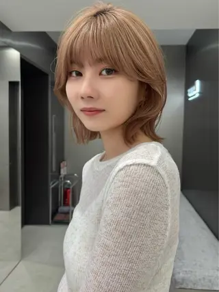 ミディアム カラー ボブ特化美容師 🌈うめつたいがのヘアスタイル