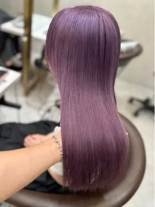 カラー Rio / 艶カラー/ハイトーンのヘアスタイル