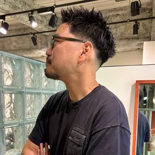 メンズ ヨシカワ タツキのヘアスタイル