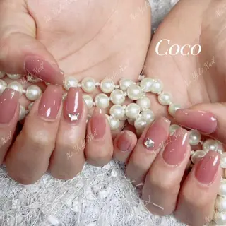 ネイル 🦋 Queenieのネイルデザイン