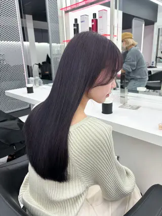 ロング カラー 抜け感レイヤー︴ ニュアンスカラーのヘアスタイル