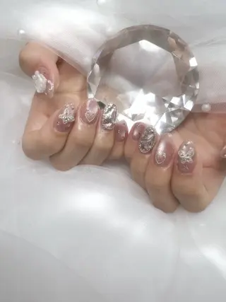 ネイル Queeens nailのネイルデザイン