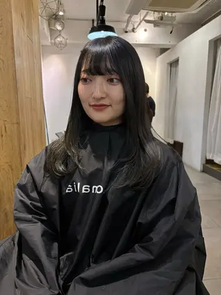 ミディアム 盛れる透明感カラー momokaのヘアスタイル