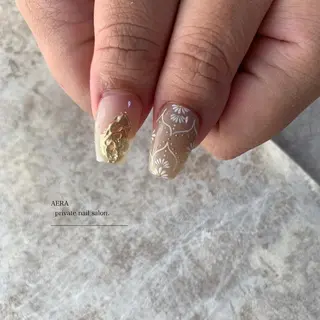 ネイル AERA nail shino🐱⸝꙳のネイルデザイン